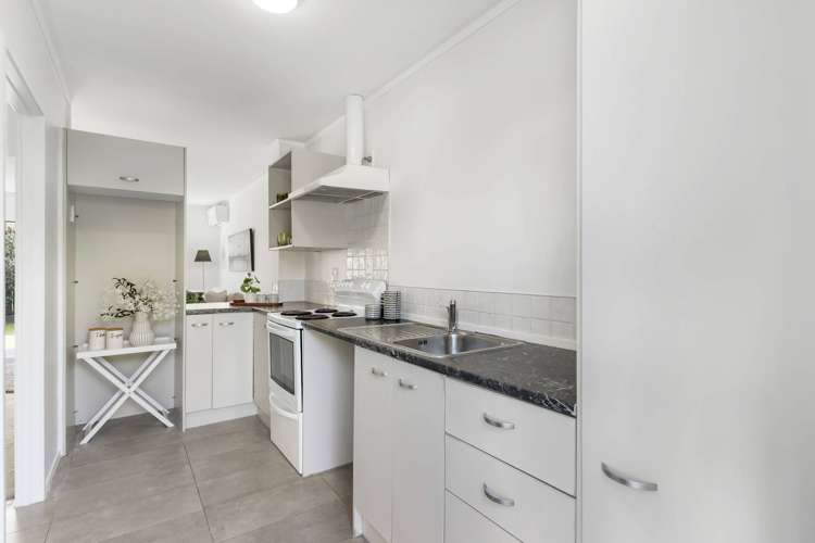 2/27 Harwood Road Mount Wellington_3