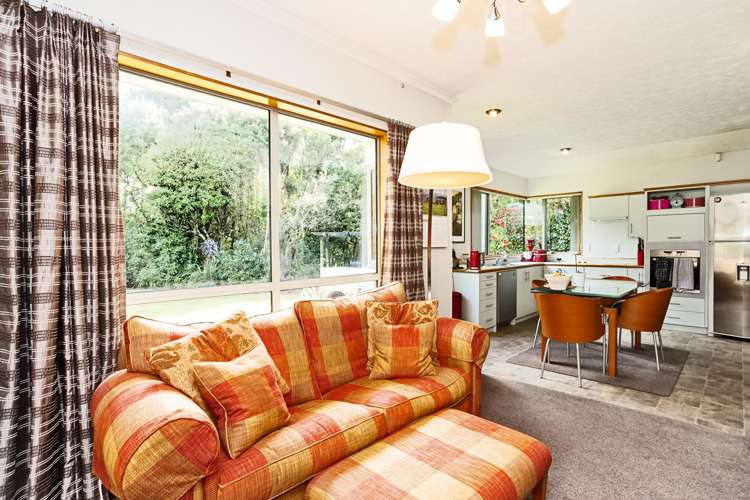 17 Korimako Avenue Otatara_6