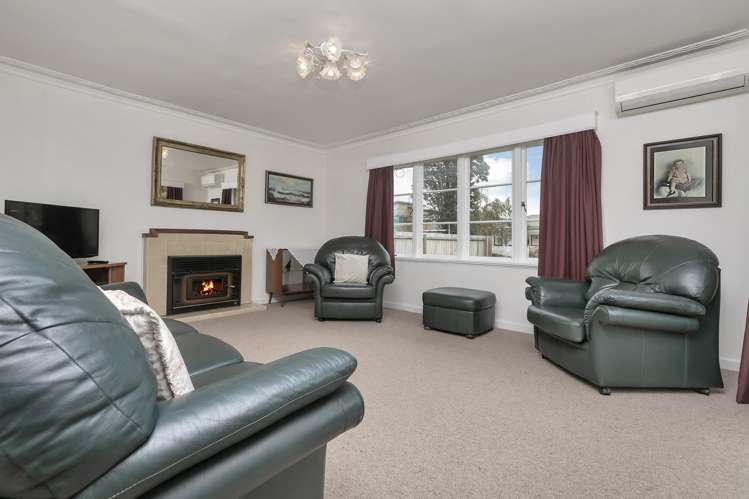 126 Hutchinson Avenue New Lynn_2