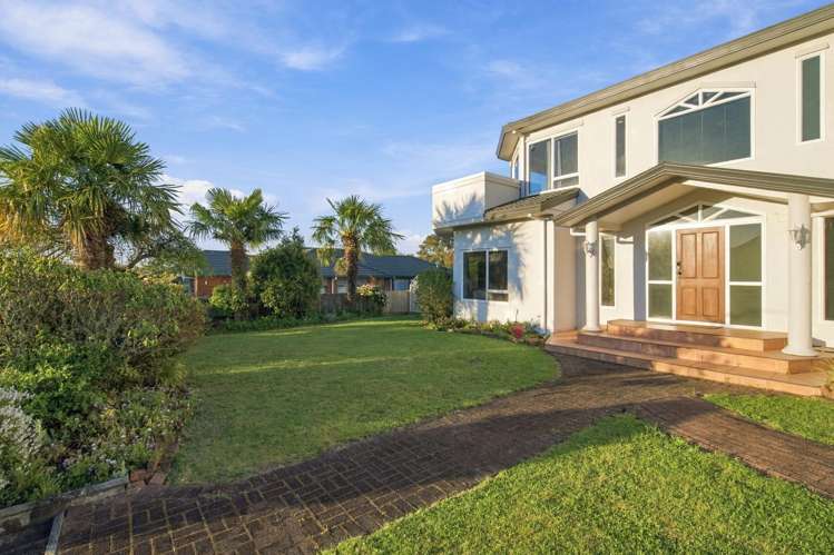 32 Stanley Drive Lynmore_29