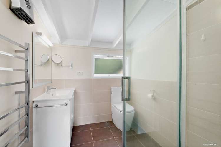 2/84 Glenvar Road Torbay_7