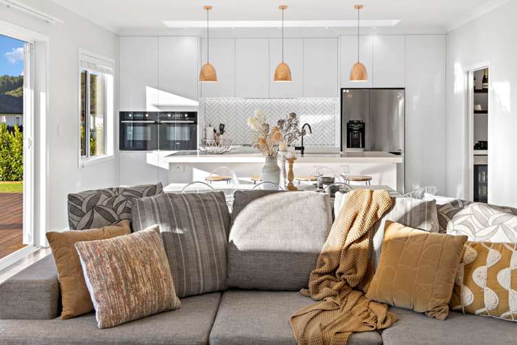 2 Fred White Drive Kumeu_7