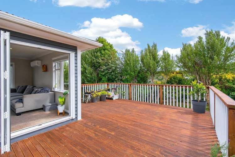 9 Kim Street Wainuiomata_16