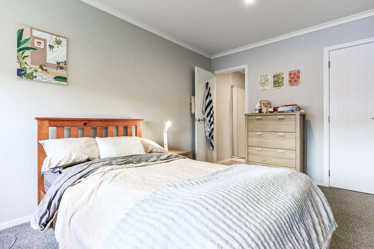 6/3 Charlemont Street Whitiora_10