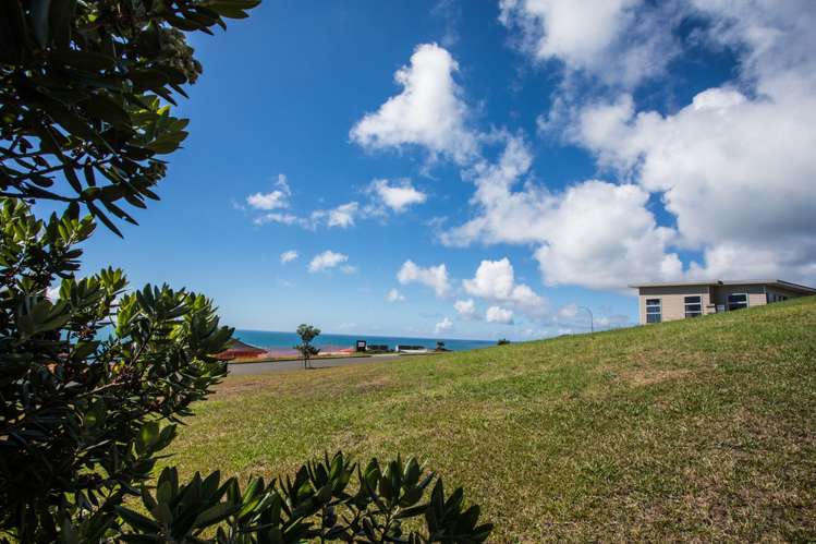 42 Dudley Crescent Cable Bay_8