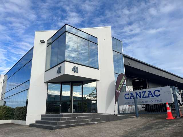 STRATEGIC MANGERE OFFICE NEAR AUCKLAND AIRPORT