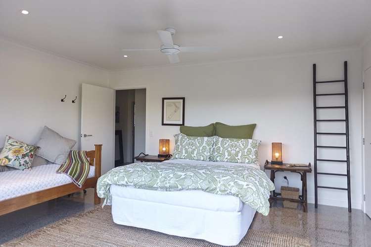 104 Ocean Close Matarangi_4