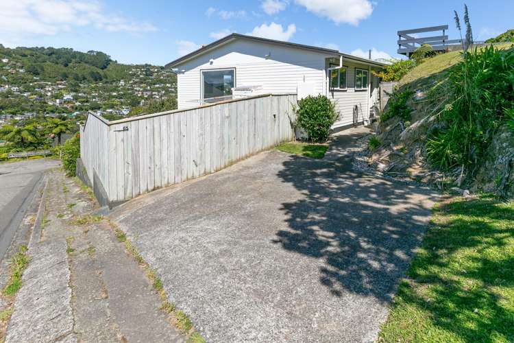 65 Chartwell Drive Crofton Downs_19