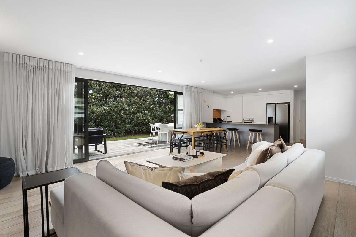 1 Moreland Road_1