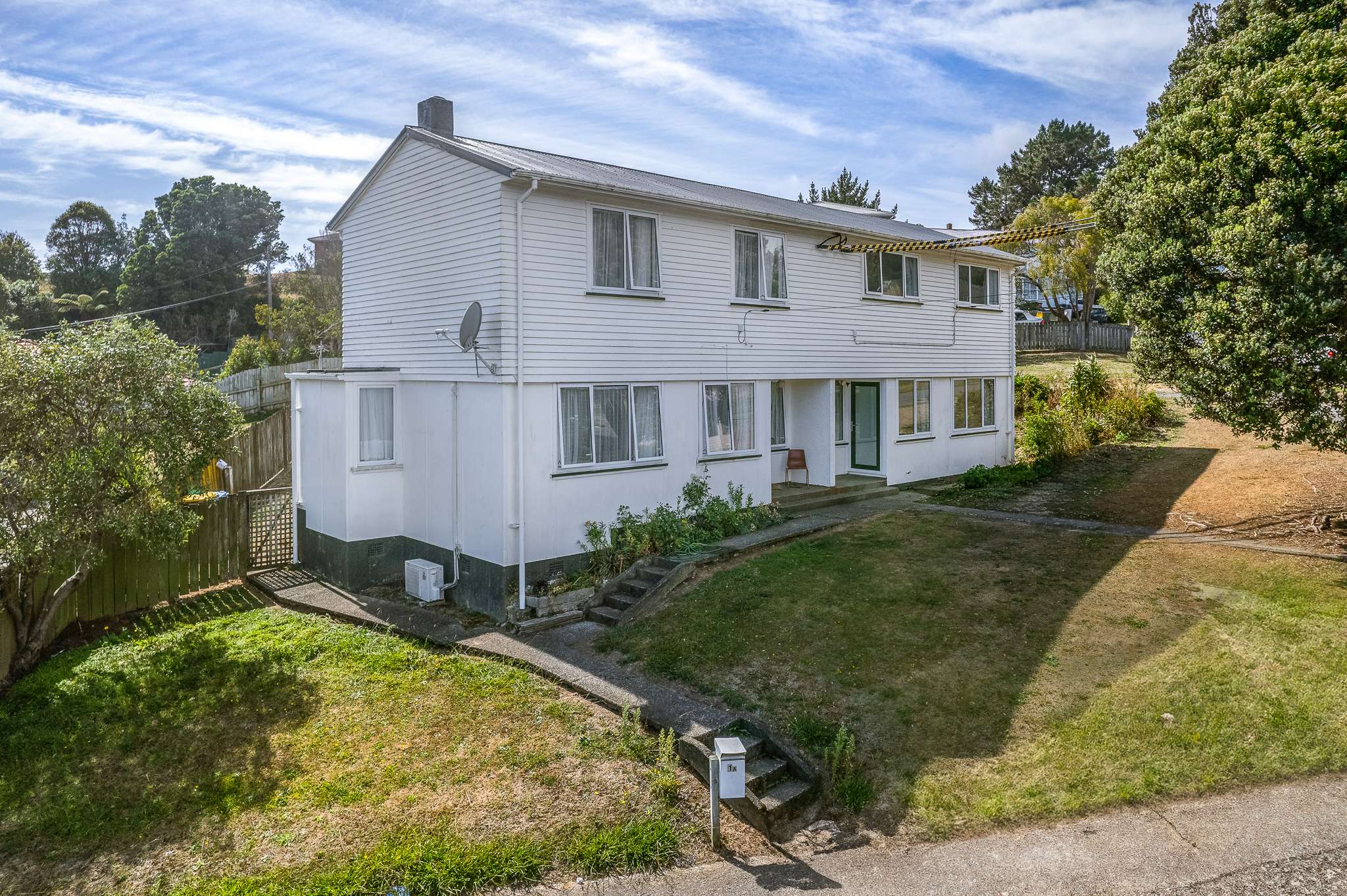 AB/1 Devon Place Cannons Creek Porirua City Houses for Sale
