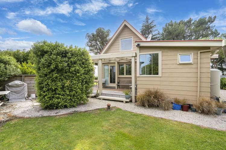 1383 + 1385 Coast Road Karitane_23