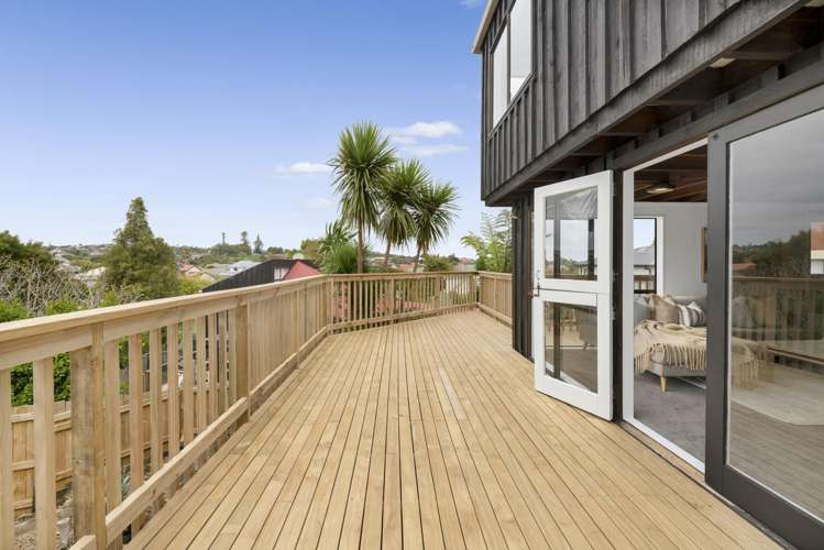 64A Mirrabooka Avenue Botany Downs_17