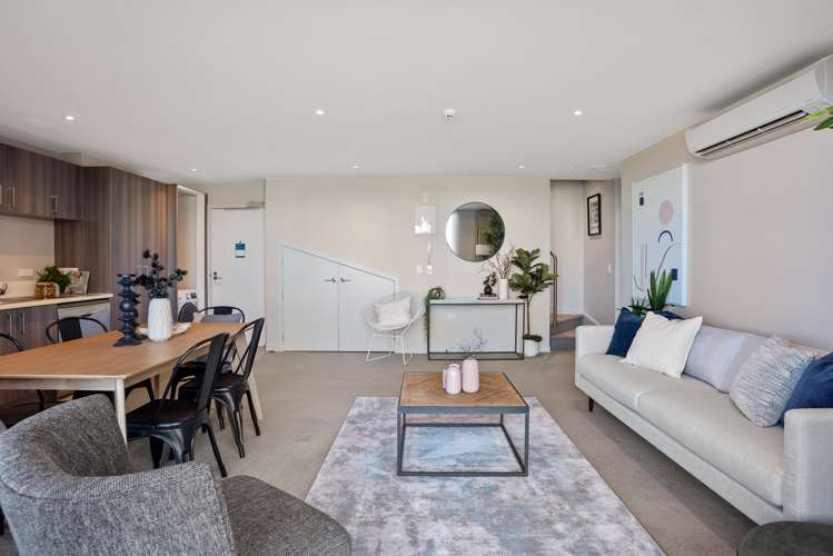 506/25 Don Mckinnon Drive Albany_6