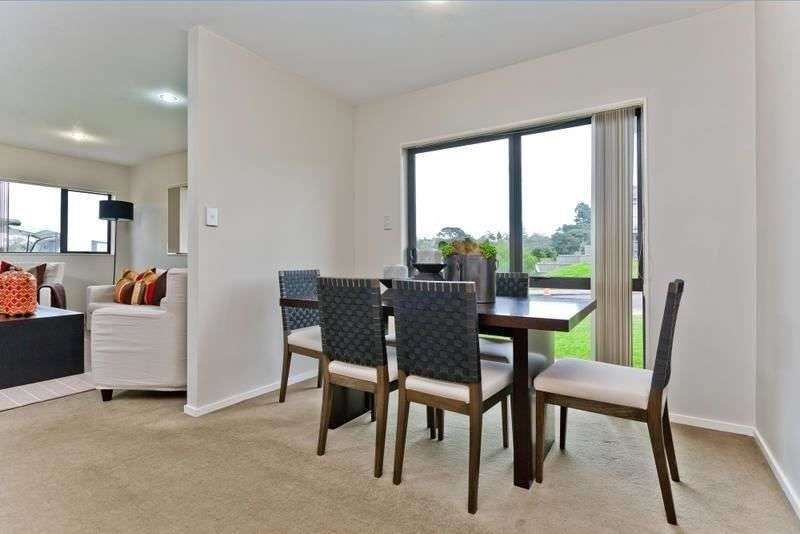 6 Riverglade Parkway Te Atatu South Waitakere City Houses for