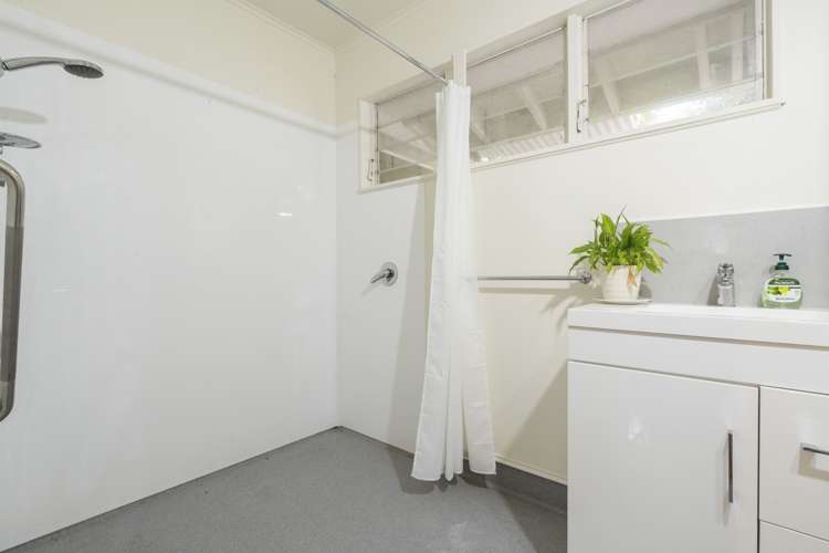 163 Konini Road Titirangi_15