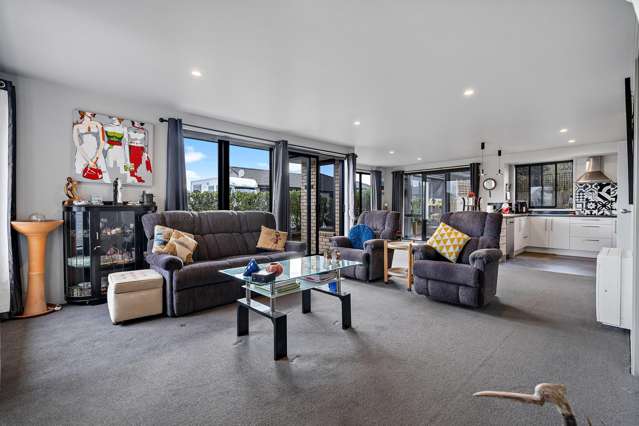 10 Black Rock Way Paeroa_4