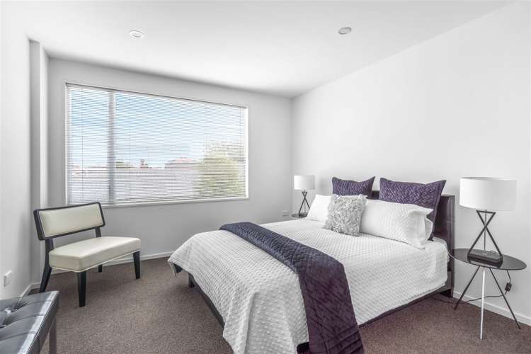 3/670 Ferry Road Woolston_11