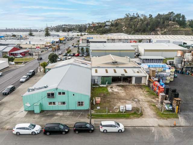 21 and 23 Thames Street Pandora_1