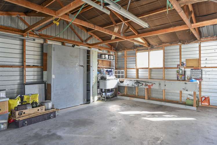 1304 Jubilee Street Mayfair_5