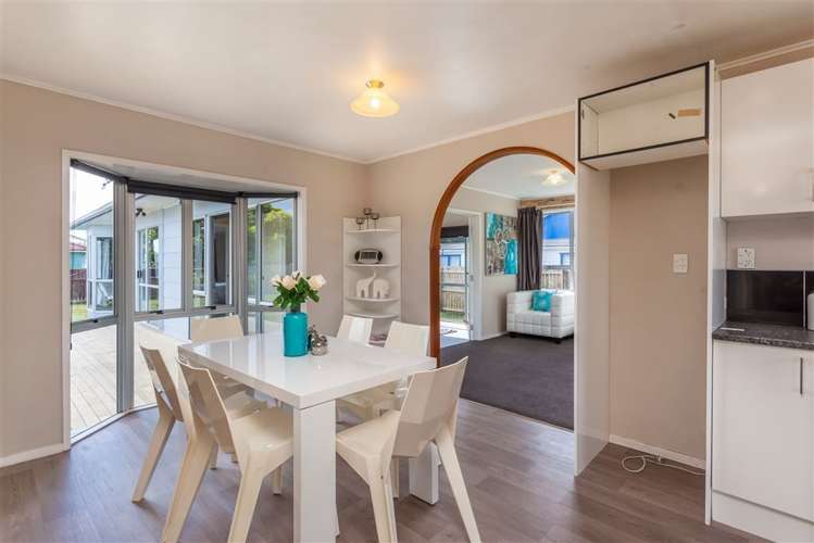 18 Hinerau Street Henderson_10