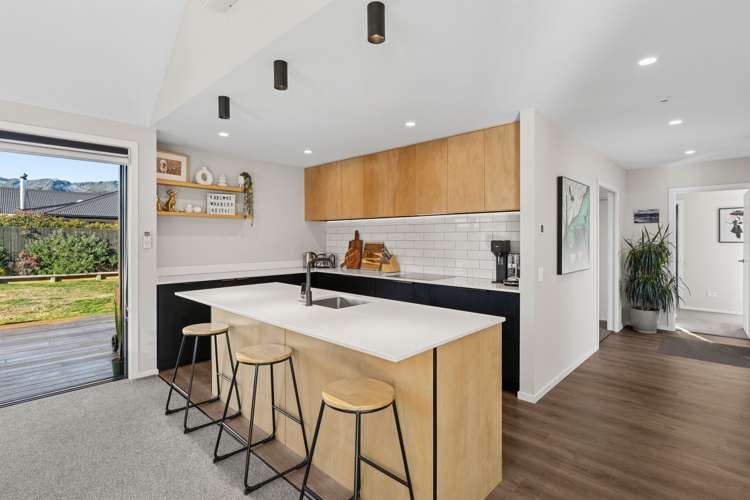 16 Sentinel Drive Lake Hawea_5