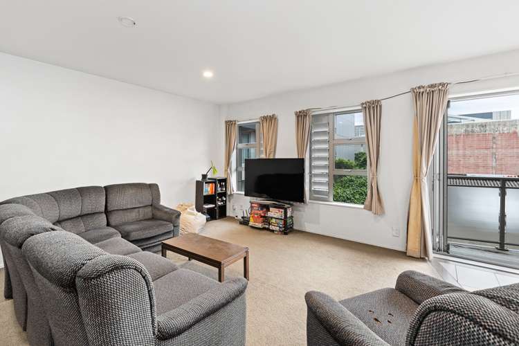 10/17 Auburn Street Grafton_7