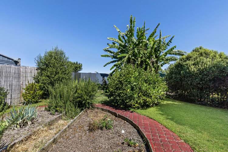 3 Rosalind Street Deanwell_17