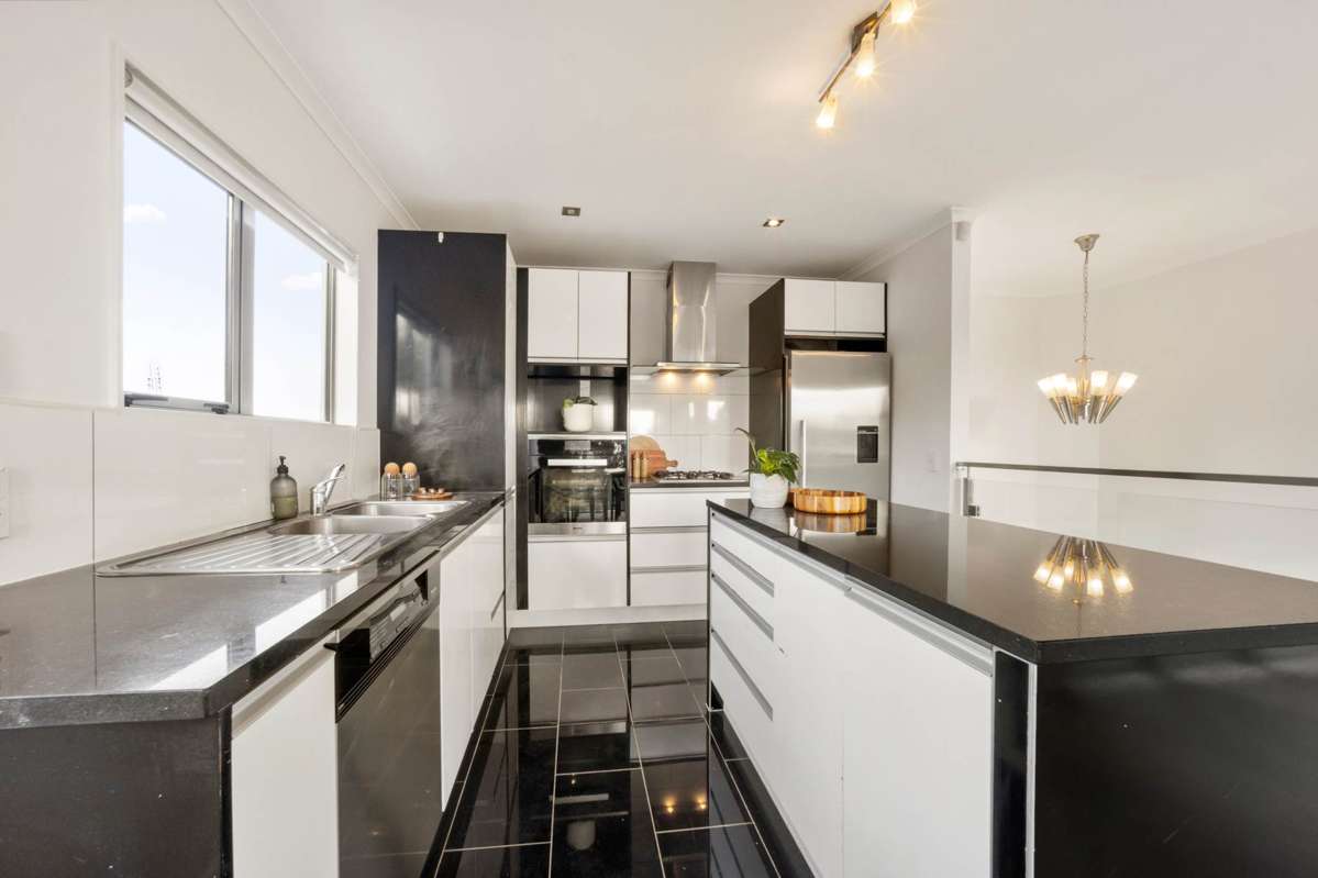 1187 Whangaparaoa Road_2