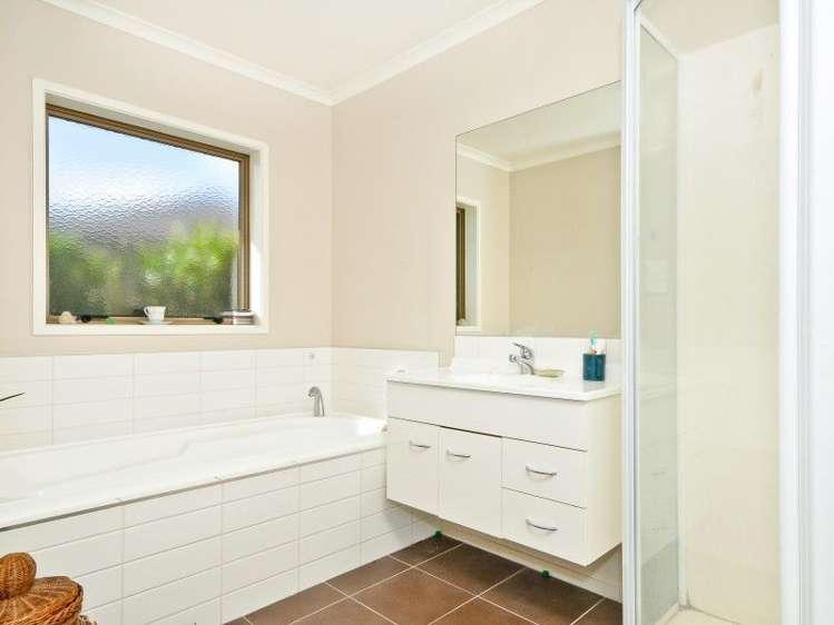 77 Farringdon Avenue Rototuna North_7