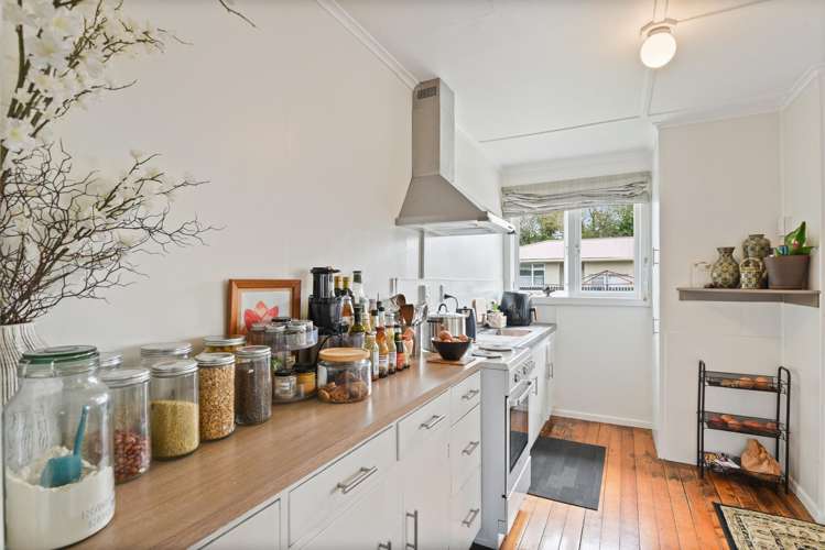 6A Miller Street Glenholme_2