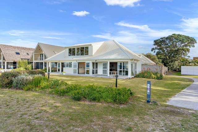 Pure Pauanui Beachfront