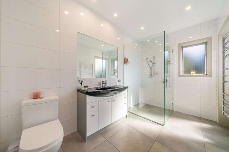 75B Paremata Haywards Road Judgeford_12