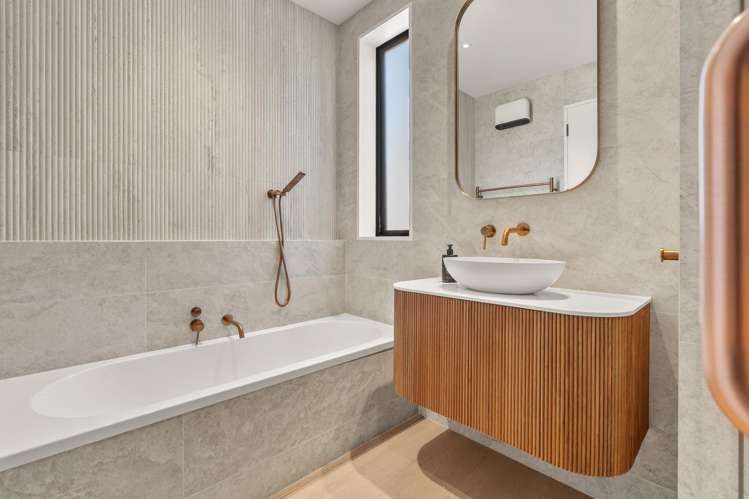 21 Packer Road Wanaka_13