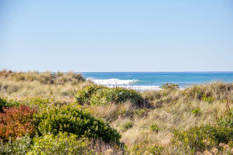 55 Blue Pacific Parade Riversdale Beach_2