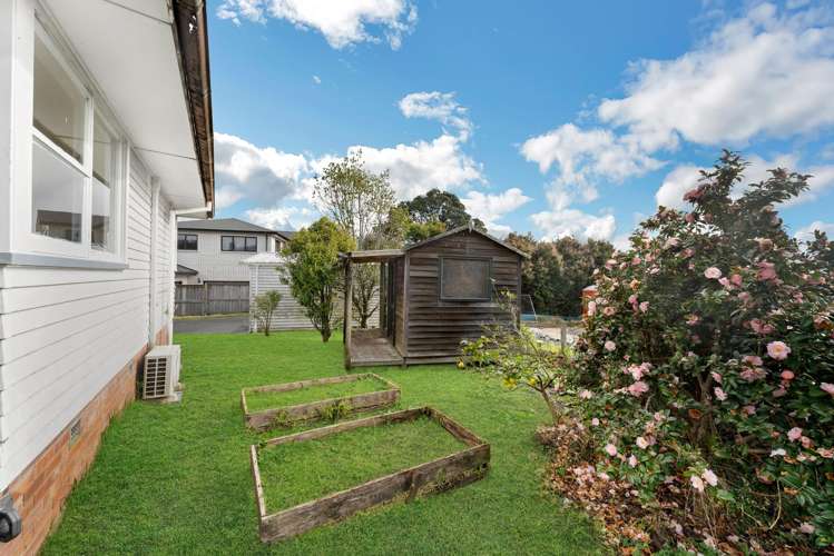 23 Waitaki Street Henderson_17
