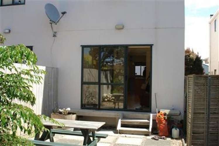 5/6 John Jennings Drive Oteha_11