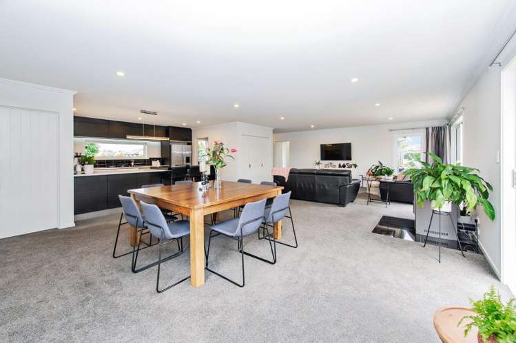 2 Highworth Crescent Rolleston_6