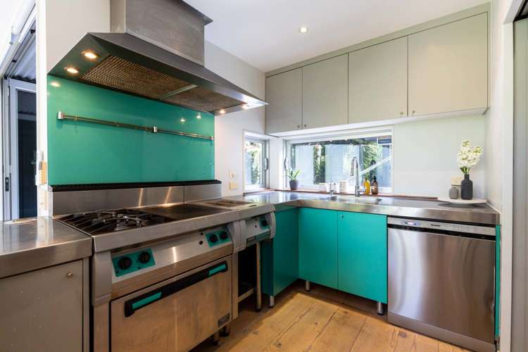 50a Colonial Road Birkenhead_5