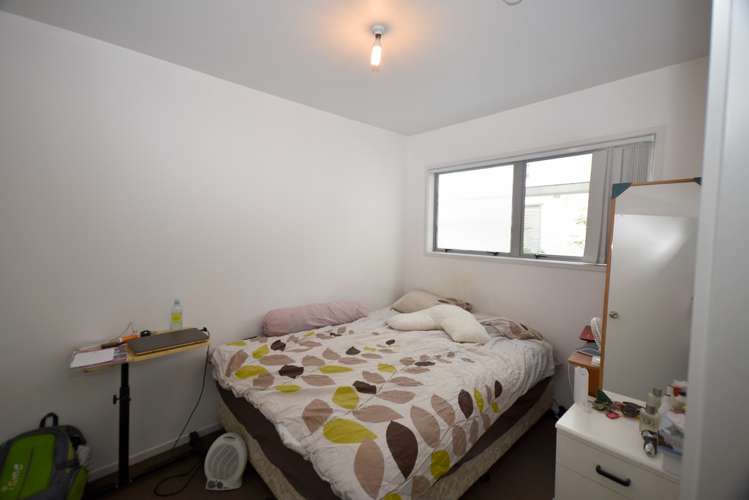 204/10 Flower Street Eden Terrace_7