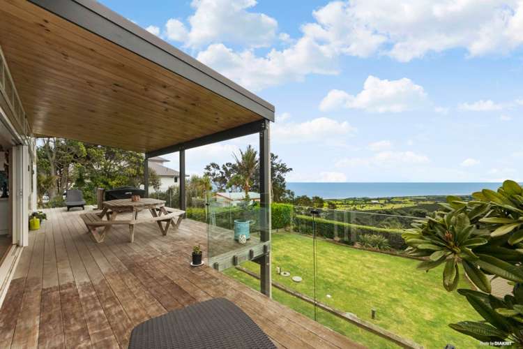 93 Oaia Road Muriwai_22