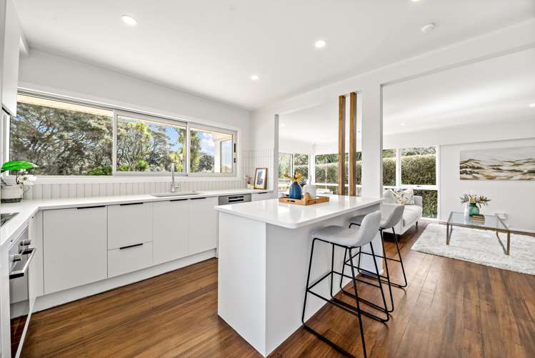 2/25 Thatcher Street Mission Bay_2