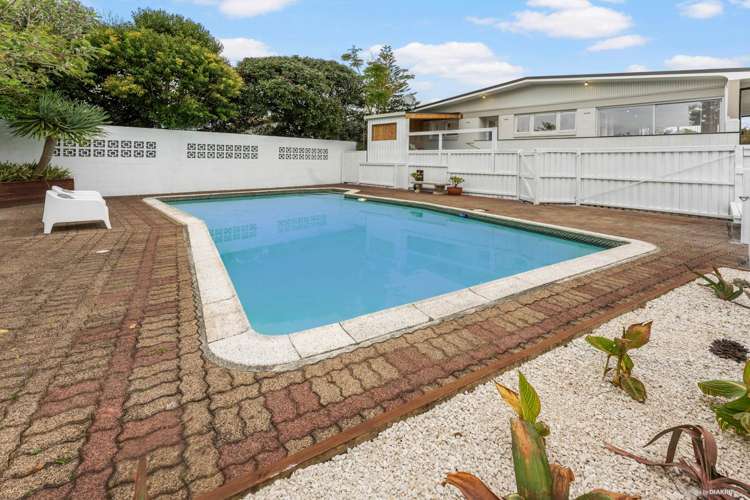 18 David Avenue Hillpark_6