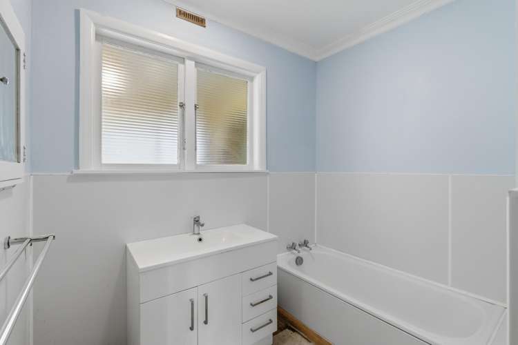 64 Goldfinch Street Taihape_13