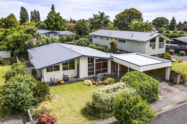 Retro Feel in Chedworth