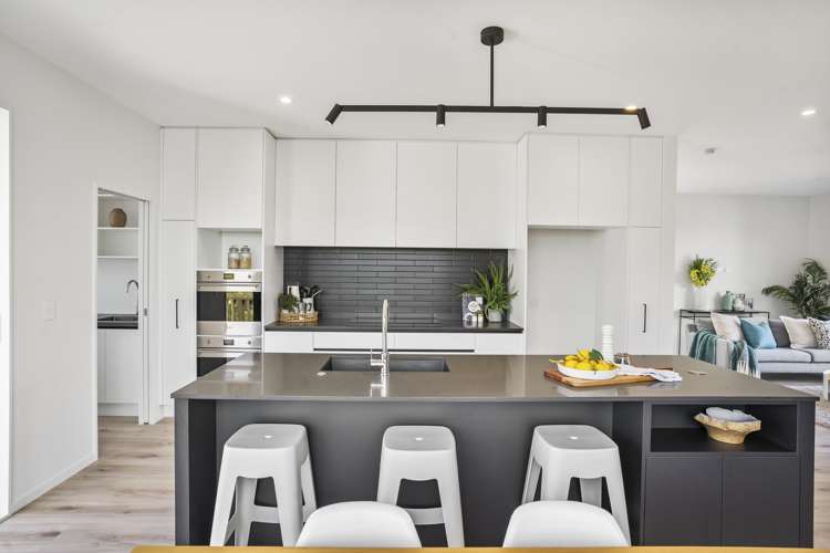 17 Cadwil Drive Beachlands_5