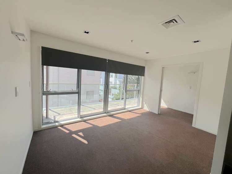 206/4 Wagener Place St Lukes_4