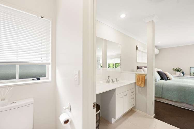 12 Raungawari Drive Huntington_22