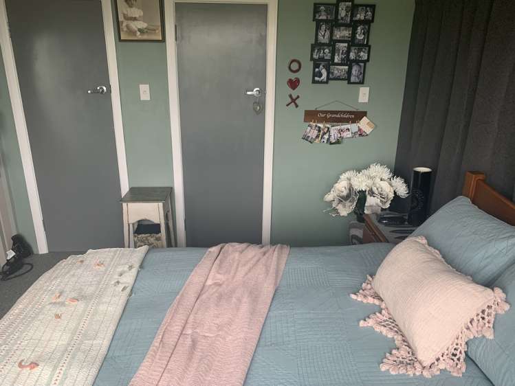 42 Pounawea Road Owaka_9