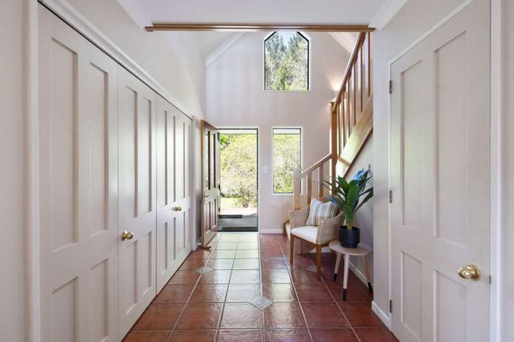 562 Turitea Road, RD 2 10930_15