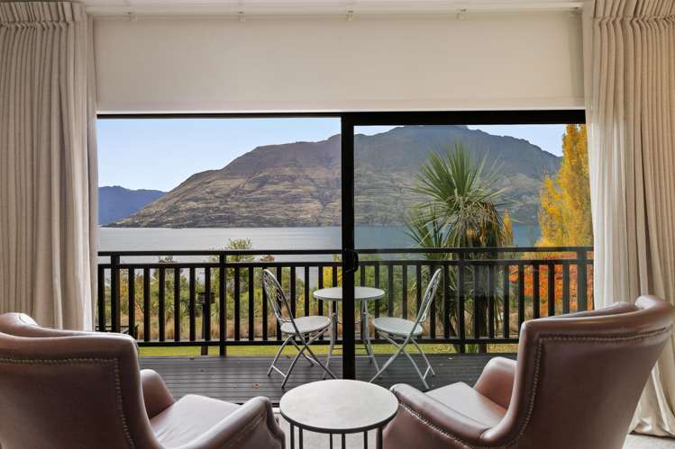28 Evergreen Place Sunshine Bay_32